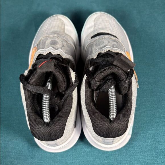 Size 7.5 - Men’s Nike KD Trey X Wolf grey volt crimson shoes - Picture 6 of 8